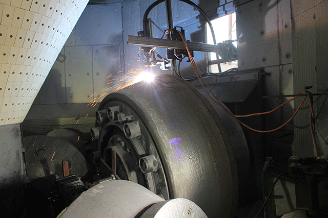 in-situ hardfacing of vertical mill rollers and tables